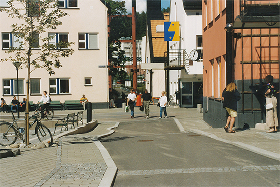 I Åkroken invigs nya högskolelokaler. Åkroken är Sundsvalls äldsta stadsdel och ursprungliga centrum. 