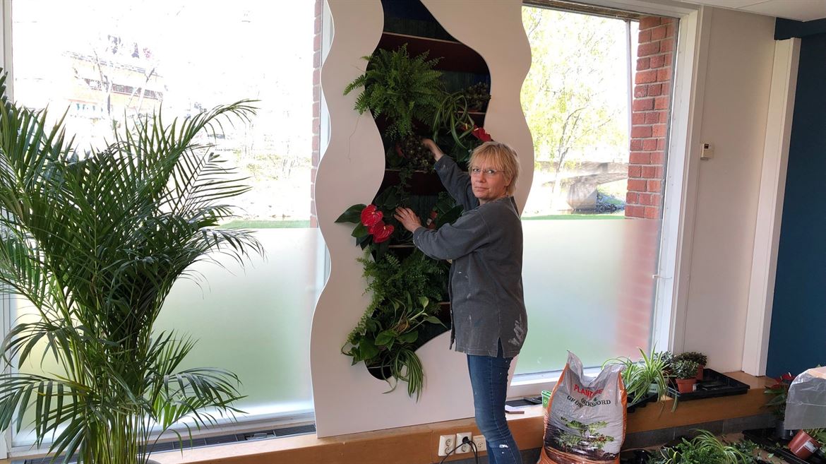 Lena Lorentzen inreder DEVA-rummet