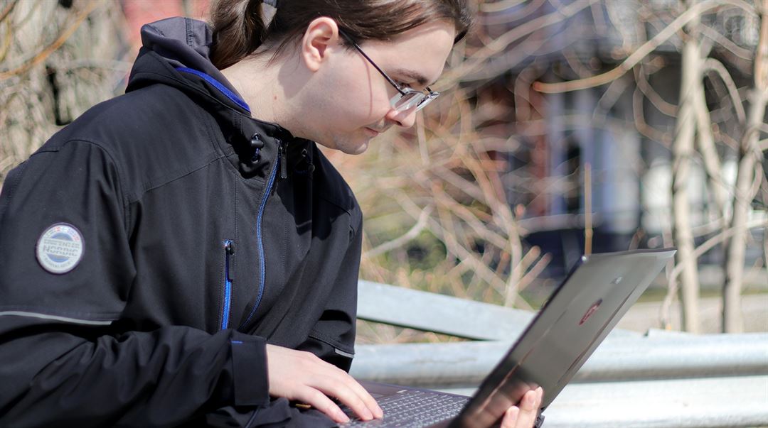 Rasmus Holm exjobbs student om 5G mätning