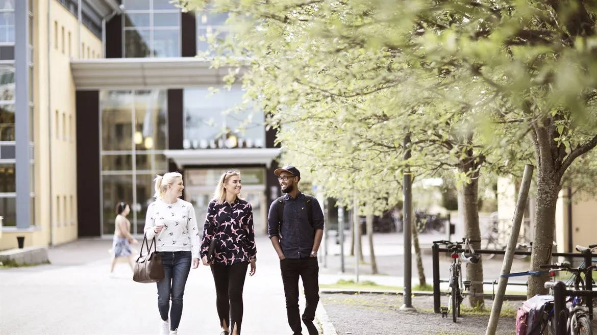 Studenter, utomhus, Östersund