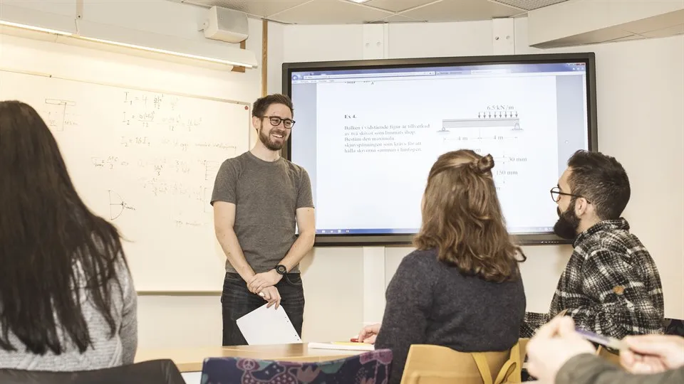 Undervisning, sportteknologi och maskiningenjör